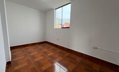 ✨ALQUILO LINDA CASA DE 4 PISOS, REMODELADA A MEDIA CUADRA DEL PARQUE “LOMA AMARILLA” Y DE LA MUNICIPALIDAD DE SURCO