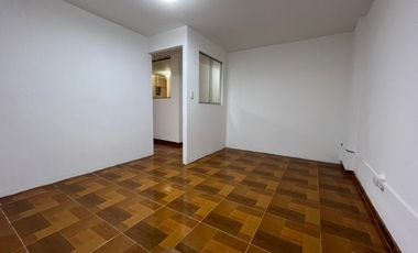 ✨ALQUILO LINDA CASA DE 4 PISOS, REMODELADA A MEDIA CUADRA DEL PARQUE “LOMA AMARILLA” Y DE LA MUNICIPALIDAD DE SURCO