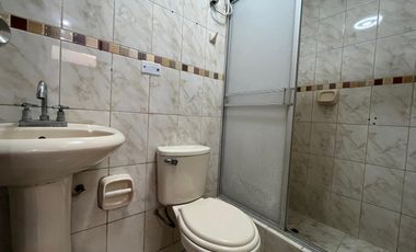 ✨ALQUILO LINDA CASA DE 4 PISOS, REMODELADA A MEDIA CUADRA DEL PARQUE “LOMA AMARILLA” Y DE LA MUNICIPALIDAD DE SURCO