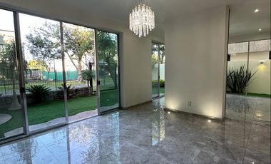 Casa en Venta o Renta Coto Arauca - Zona Tec de Monterrey