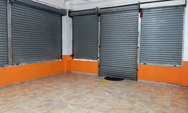 Bodegas y Locales en Av. Sor Juana, Tlalnepantla Centro en Esquina o Cabeza de Manzana