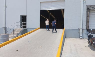 se Renta Nave Nueva en Cuautitlan en Parque con Vigilancia de 5 a 20 mil m2