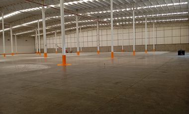 se Renta Nave Nueva en Cuautitlan en Parque con Vigilancia de 5 a 20 mil m2