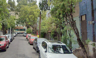 ¡EXCELENTE CASA DE REMATE BANCARIO EN TLALPAN CENTRO II, TLALPAN, CDMX!