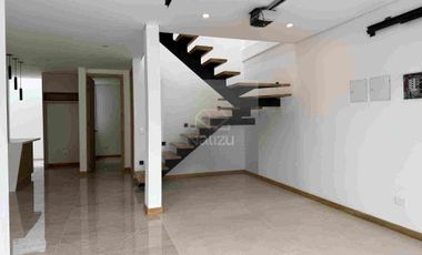 Casa Unifamiliar en Urbanización abierta para estrenar