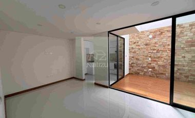 Casa Unifamiliar para estrenar en urbanización abierta La Ceja, excelente ubicación