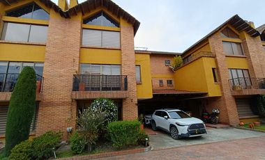 CASA EN VENTA CHIA CONJUNTO SAN TEO