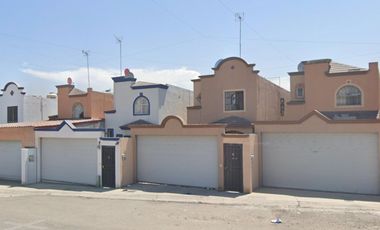 Casa En Venta En Jardín De Las Bugambílias, Tijuana, Baja California Clp1