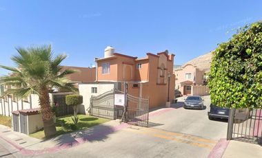 Casa En Venta En Jardín De Las Bugambílias, Tijuana, Baja California Clp1