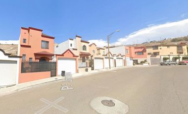 Casa En Venta En Jardín De Las Bugambílias, Tijuana, Baja California Clp1