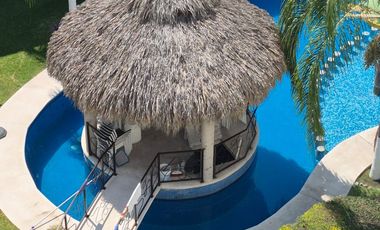 EXCLUSIVO PENTHOUSE LAGO DE TEQUESQUITENGO