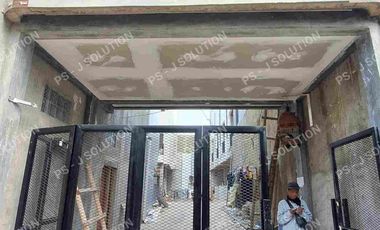 RUMAH SKENA KALCER DEKAT LRT MATRAMAN
