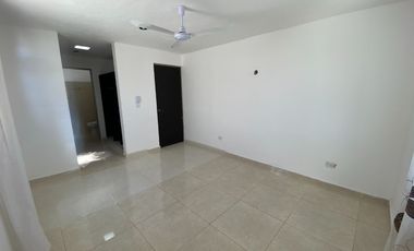 CASA CON LOCAL EN AVENIDA EN LAS AMÉRICAS III, MÉRIDA.