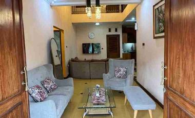Disewakan Rumah Lux Full Furnished Di Kompleks Kawaluyaan Indah