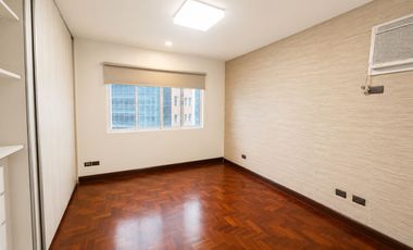 3 Bedroom Condo with Parking at Pacific Place Ortigas Pearl Drive