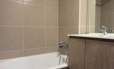 ARRIENDA DEPARTAMENTO 3 DORMITORIOS 2 BAÑOS CONDOMINIO PARQUE ORIENTE