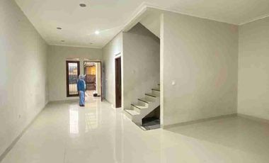 Disewakan rumah, pasteur, gunung batu, dekat apartement gateway pasteur