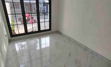 Rumah sewa Baru di pancoran dekat Tugu pancoran jakarta selatan