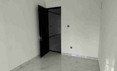 Rumah sewa Baru di pancoran dekat Tugu pancoran jakarta selatan
