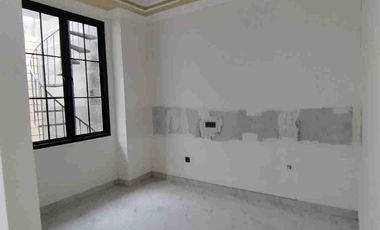 Rumah sewa Baru di pancoran dekat Tugu pancoran jakarta selatan