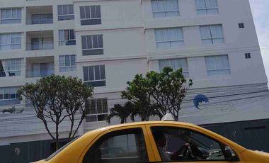 Alquilo Departamento SemiAmoblado de 1 Dormitorio en Piso 3 con Ascensor, en Los Condominios CAMBORIU, frente al COLEGIO RUBIRA, en EL CENTRO DE  SALINAS