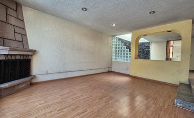 VENTA CASA EN VALLE DORADO
