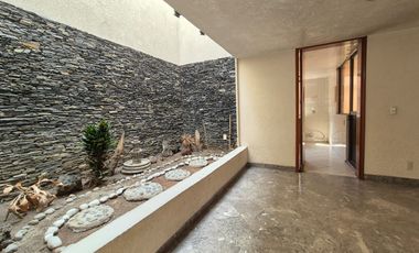 VENTA CASA EN VALLE DORADO