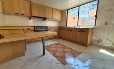 VENTA CASA EN VALLE DORADO