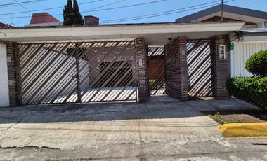 VENTA CASA EN VALLE DORADO