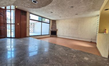 VENTA CASA EN VALLE DORADO