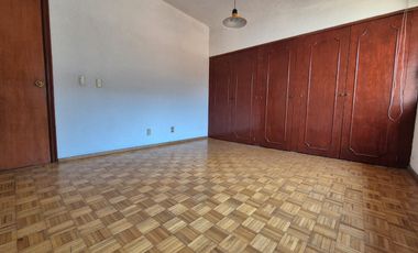 VENTA CASA EN VALLE DORADO