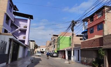 VENDO CASA COMO TERRENO EN CALLE IDEAL PROYECTO CERCA A PARQUE ZONA D URB. SAN JUAN DE MIRAFLORES.