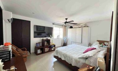 VENDO CASA EN VILLA SANTOS