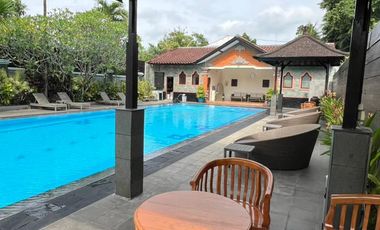 Furnished and Cozy Compound House with Strategic Location at Executive Paradise Cilandak