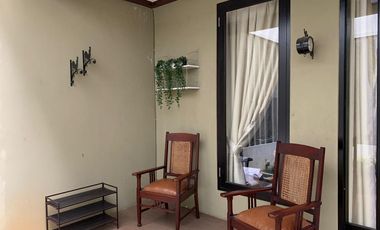 Furnished and Cozy Compound House with Strategic Location at Executive Paradise Cilandak