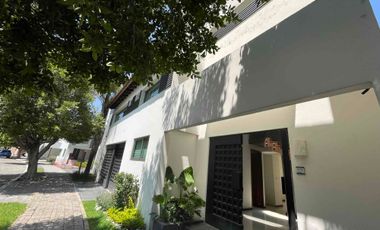 Casa de 4 recámaras en la Isla Lomas de Angelópolis I