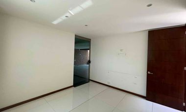 Casa de 4 recámaras en la Isla Lomas de Angelópolis I