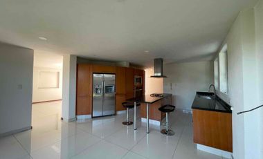 Casa de 4 recámaras en la Isla Lomas de Angelópolis I