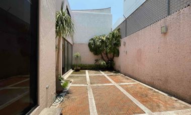 Casa en Lomas de Angelópolis I