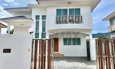 Modern House | Fully Furnished| 3 Bedrooms in Taling Ngam, Koh Samui