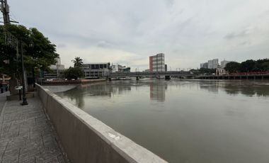 ESCOLTA TWIN TOWER BINONDO-CHINATOWN RIVER VIEW-  Very spacious 185sqm 4BR,4Bath,2 Parkings,newly renovated for sale,P23M only!