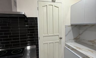 ESCOLTA TWIN TOWER BINONDO-CHINATOWN RIVER VIEW-  Very spacious 185sqm 4BR,4Bath,2 Parkings,newly renovated for sale,P23M only!