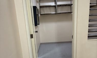 ESCOLTA TWIN TOWER BINONDO-CHINATOWN RIVER VIEW-  Very spacious 185sqm 4BR,4Bath,2 Parkings,newly renovated for sale,P23M only!