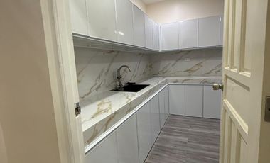 ESCOLTA TWIN TOWER BINONDO-CHINATOWN RIVER VIEW-  Very spacious 185sqm 4BR,4Bath,2 Parkings,newly renovated for sale,P23M only!