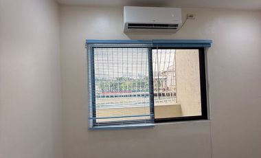 ESCOLTA TWIN TOWER BINONDO-CHINATOWN RIVER VIEW-  Very spacious 185sqm 4BR,4Bath,2 Parkings,newly renovated for sale,P23M only!