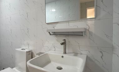 ESCOLTA TWIN TOWER BINONDO-CHINATOWN RIVER VIEW-  Very spacious 185sqm 4BR,4Bath,2 Parkings,newly renovated for sale,P23M only!