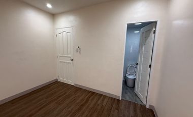 ESCOLTA TWIN TOWER BINONDO-CHINATOWN RIVER VIEW-  Very spacious 185sqm 4BR,4Bath,2 Parkings,newly renovated for sale,P23M only!