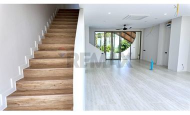3-Bedroom Villa with Seaviews in Plailaem (Unfurnished)