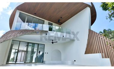 3-Bedroom Villa with Seaviews in Plailaem (Unfurnished)