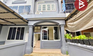 ขายทาวน์เฮ้าส์ หมู่บ้านธารทิพย์ ราชบุรี  ใกล้โรงงานราชาชูรส บ้านโป่ง